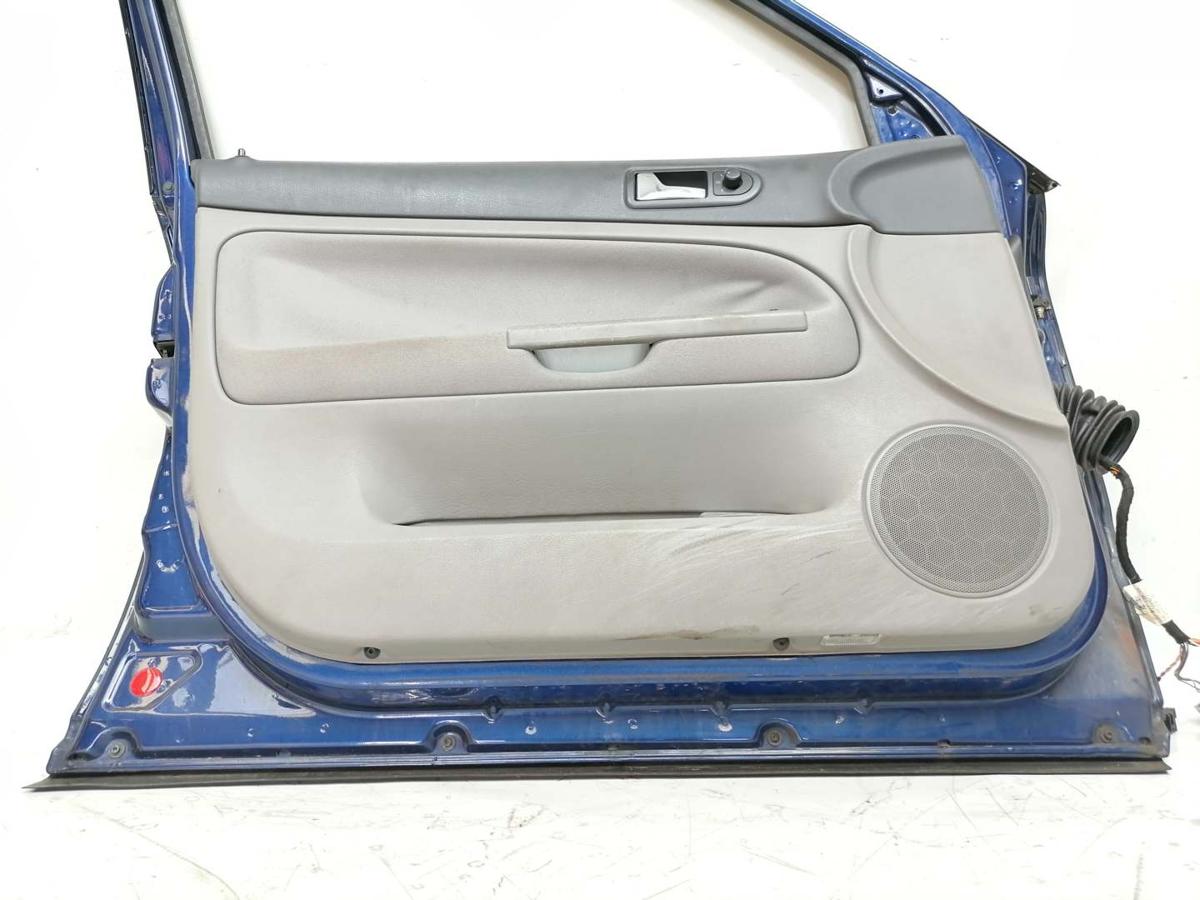 VW Passat 3BG original Tür vorn links LD5Q Shadowblue BJ04